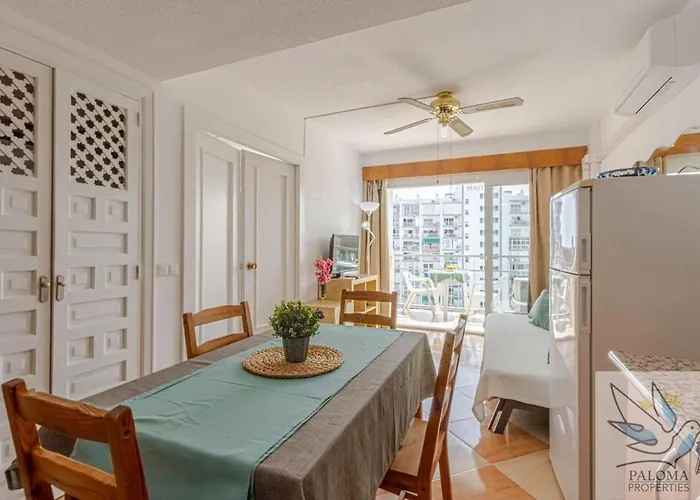 Excellent With Sea Views Benalmádena