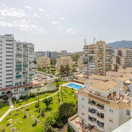Excellent With Sea Views Apartment